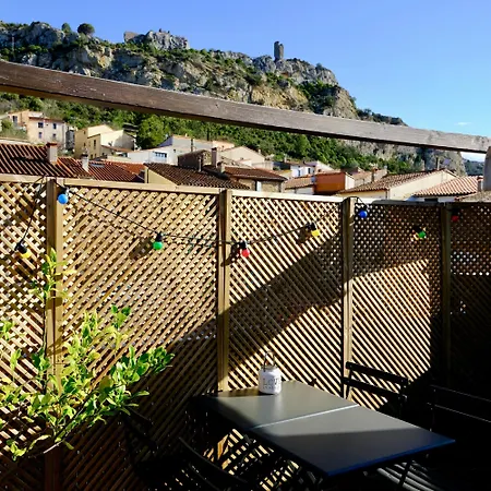 Origines Guest house *