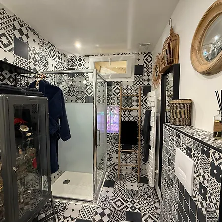 Guest house Origines *