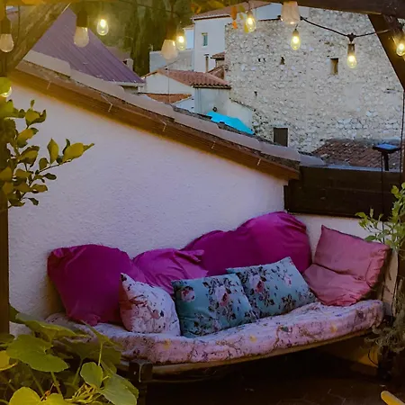 Guest house Origines *