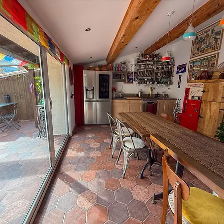 Origines Πανσιόν